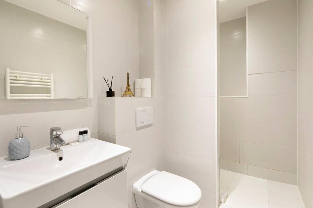 Sweet Luxury Arc The Triomphe Near Champs Elysees And Palais Des Congres 8 Ppl Apartment *