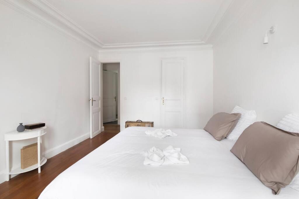 Sweet Luxury Arc The Triomphe Near Champs Elysees And Palais Des Congres 8 Ppl Paris